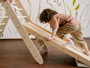 Parcours de motricité avec des enfants