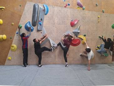 Escalade Avec Entourage