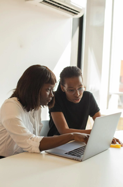 Besoin d'aide ? Venez nous rencontrer en permanence