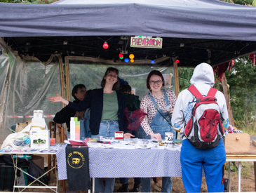 Fabriquer des pancartes pour la journée internationale des droits des femmes