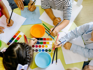 Activités ludiques et goûter avec les enfants - Centre Marcet