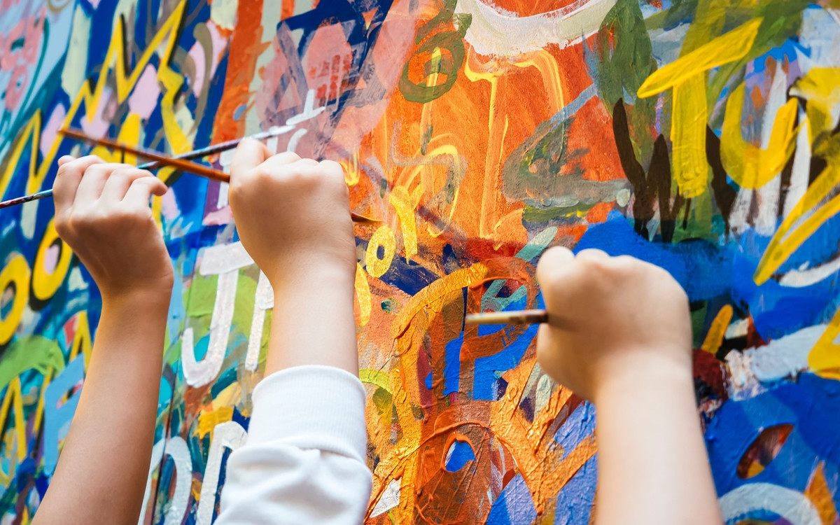 Aider à encadrer une fresque participative