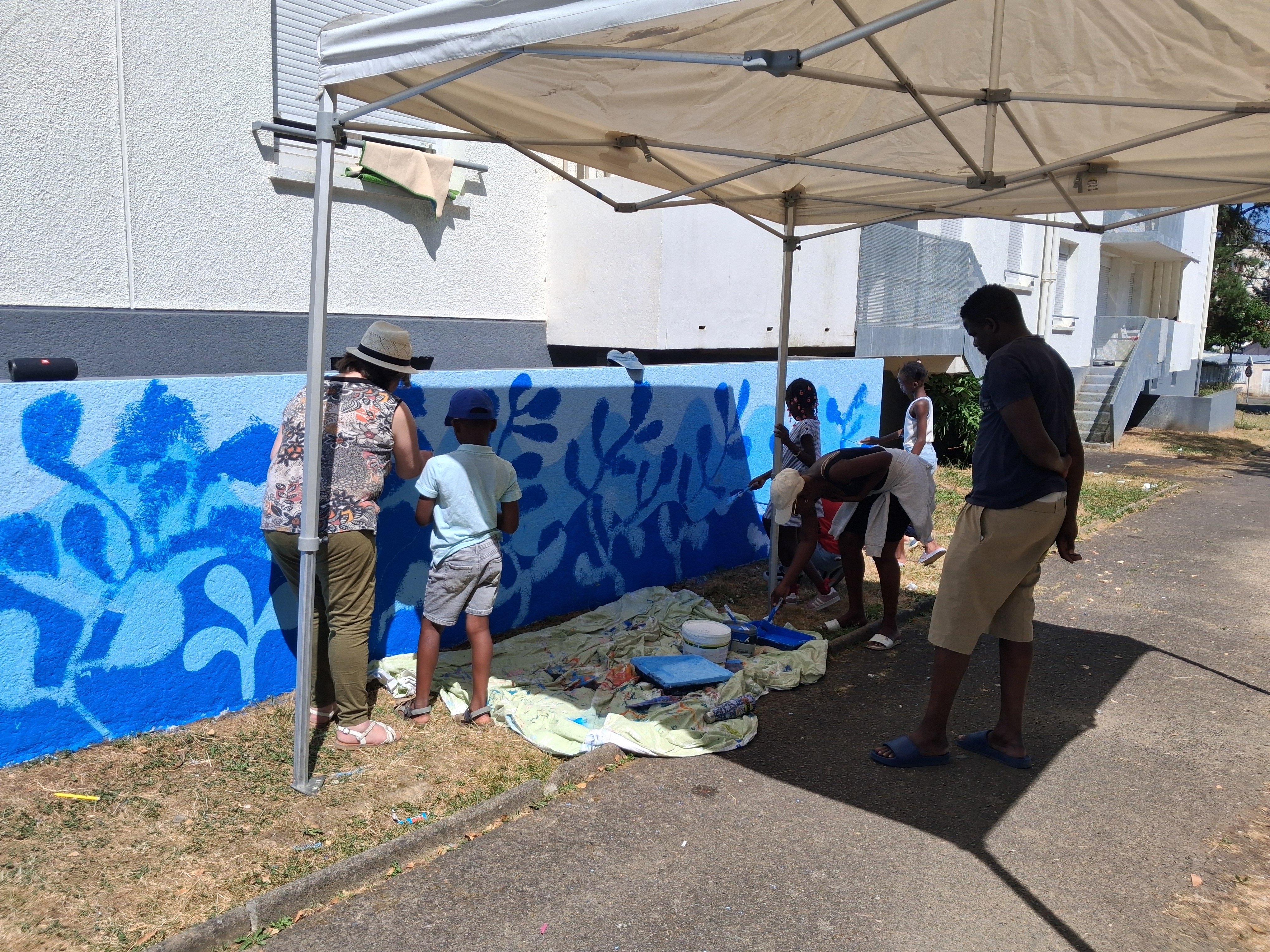 Aider à encadrer une fresque participative