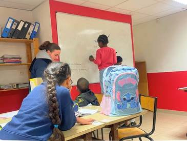 Viens aider au soutien scolaire et aux animations avec Massabielle