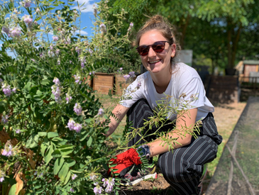 Atelier jardin dans une ferme en permaculture