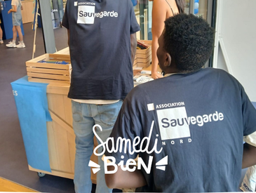 Collecte solidaire de fourniture scolaire avec La Sauvegarde du Nord